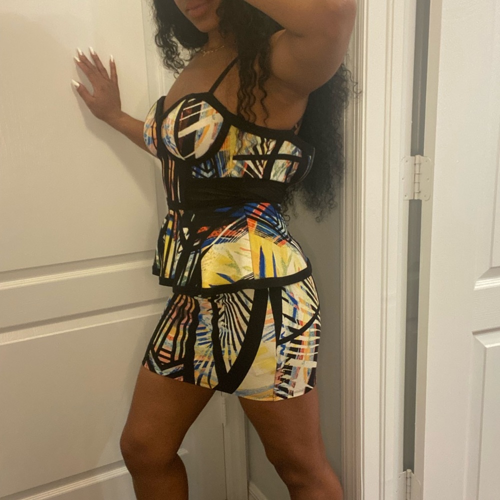 Pretty abstract Macy’s dress size S